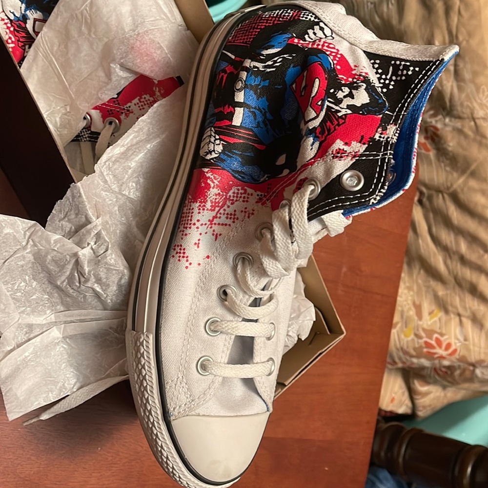 Converse CT DC Comics Superman Chuck Taylors 119938F Men's 9 Women's 11